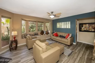 Photo #2: 6417238 Listing 