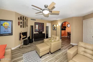 Photo #5: 6417238 Listing 