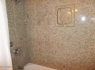 Photo #6: 6417324 Listing 