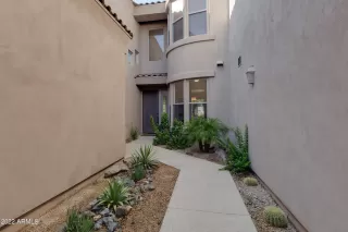 Photo #2: 6417951 Listing 