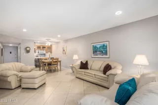 Photo #1: 6417982 Listing 