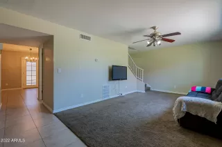 Photo #6: 6418118 Listing