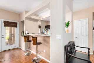 Photo #5: 6418415 Listing 