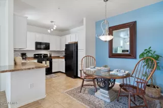 Photo #5: 6418778 Listing 