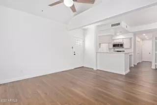 Photo #3: 6418831 Listing 