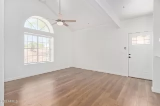 Photo #4: 6418831 Listing 