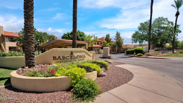 MLS: 6418968 Condo For Sale