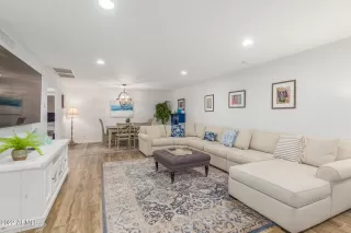 Photo #6: 6418983 Listing 