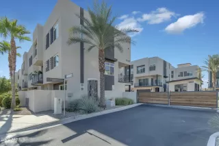 Photo #1: 6419040 Listing 