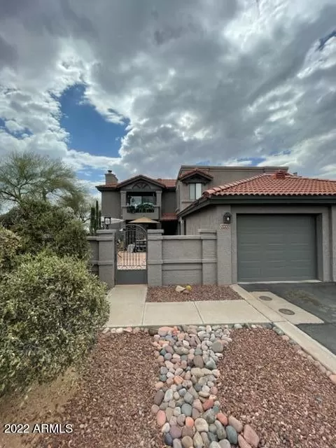 MLS: 6419048 Condo For Sale