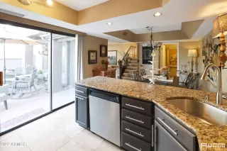 Photo #4: 6419048 Listing