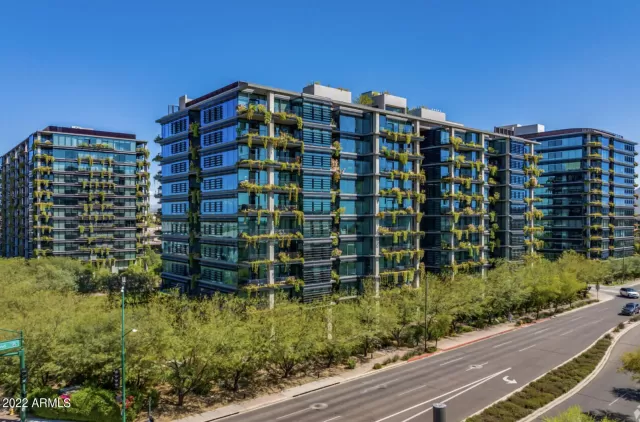 MLS: 6419269 Condo For Sale