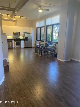 Photo #2: 6419439 Listing