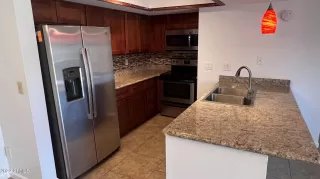 Photo #6: 6419441 Listing