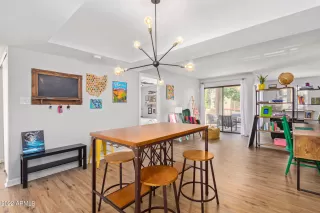 Photo #3: 6419813 Listing