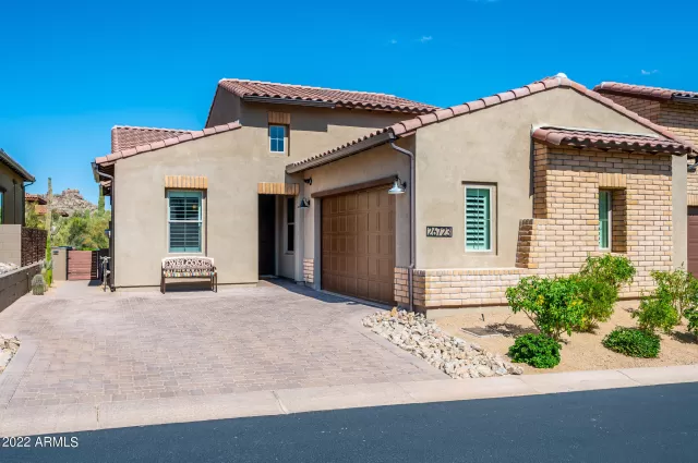 MLS: 6419990 Condo For Sale