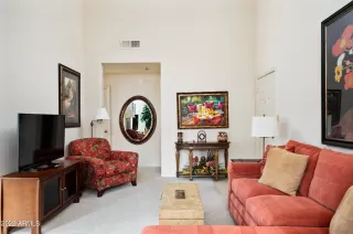 Photo #4: 6420176 Listing