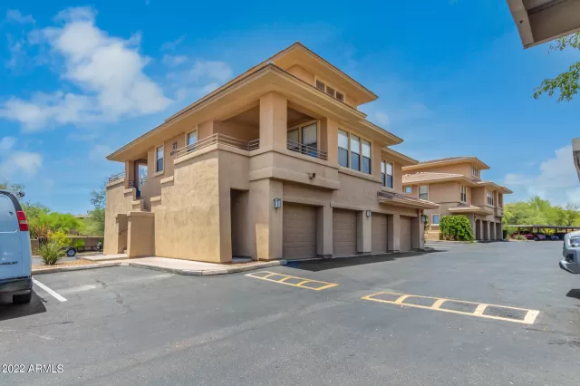 MLS: 6420666 Condo For Sale