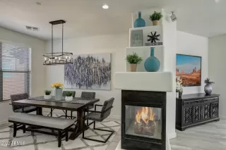 Photo #5: 6420812 Listing