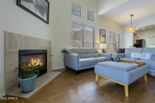 Photo #6: 6420882 Listing