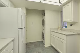 Photo #4: 6420899 Listing 