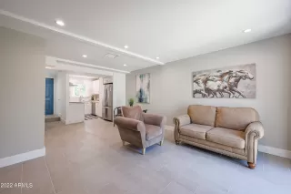Photo #2: 6421105 Listing