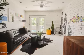 Photo #1: 6421187 Listing 