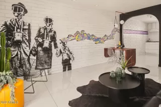 Photo #2: 6421187 Listing 