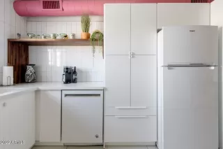 Photo #4: 6421187 Listing 