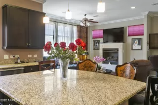 Photo #5: 6421189 Listing