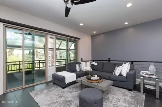 Photo #2: 6421222 Listing