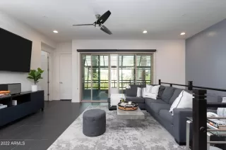 Photo #3: 6421222 Listing