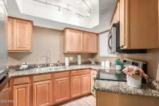 Photo #6: 6421451 Listing