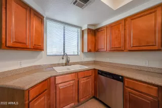 Photo #2: 6421892 Listing