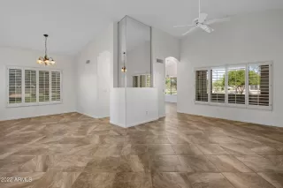 Photo #2: 6421957 Listing