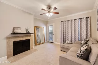 Photo #5: 6422134 Listing