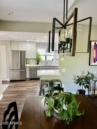 Photo #6: 6422216 Listing