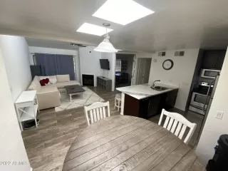 Photo #3: 6422243 Listing