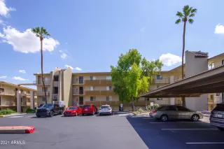 Photo #4: 6422301 Listing