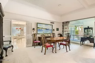 Photo #5: 6422642 Listing 