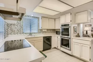 Photo #6: 6422642 Listing 