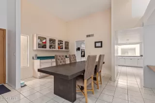 Photo #2: 6422757 Listing