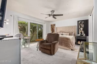 Photo #6: 6422757 Listing
