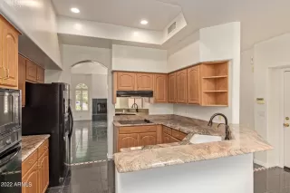 Photo #4: 6422816 Listing