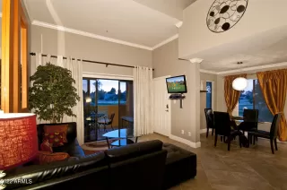 Photo #1: 6422818 Listing