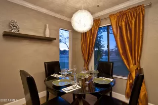 Photo #6: 6422818 Listing