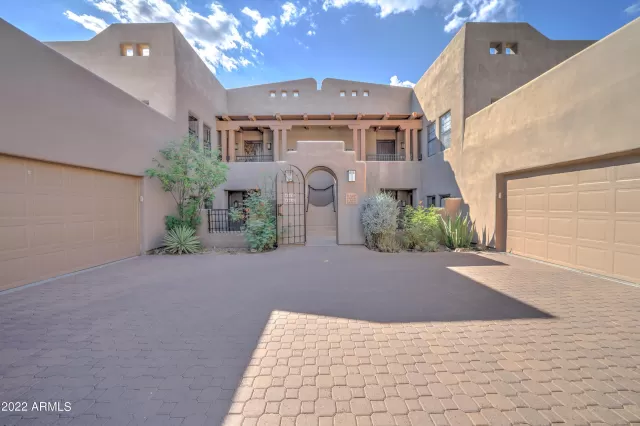 MLS: 6422897 Condo For Sale