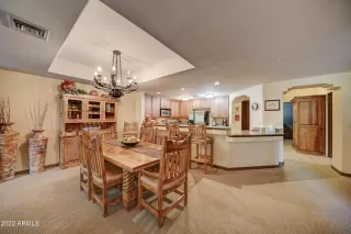 Photo #6: 6422897 Listing