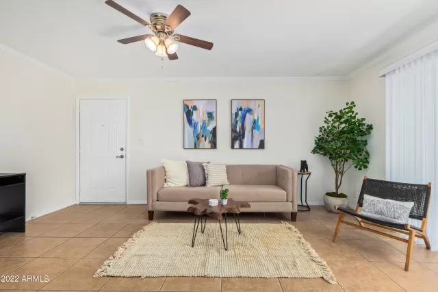 MLS: 6423328 Condo For Sale