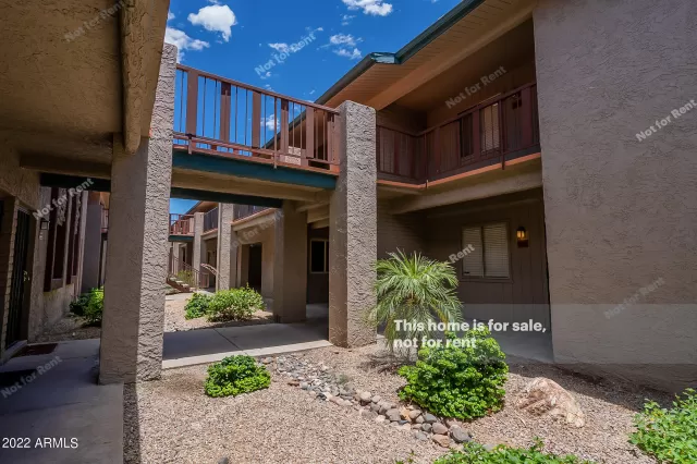 MLS: 6423350 Condo For Sale